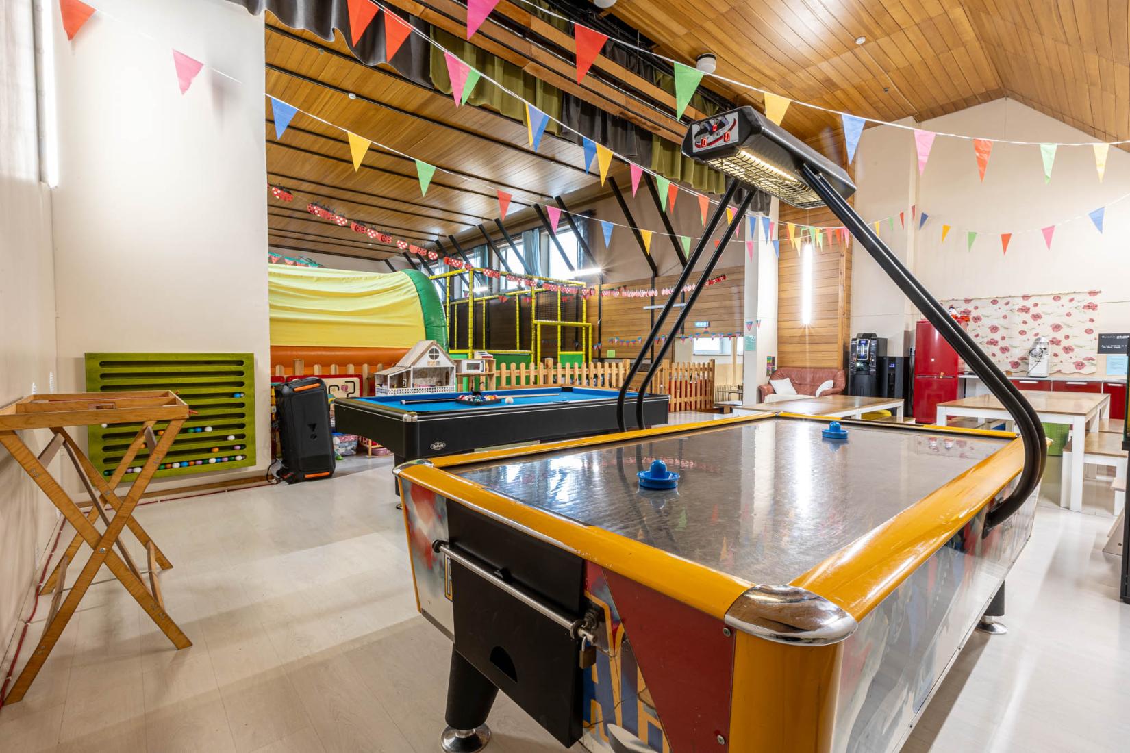 KratikeskusVorulastetubamangutuba-2